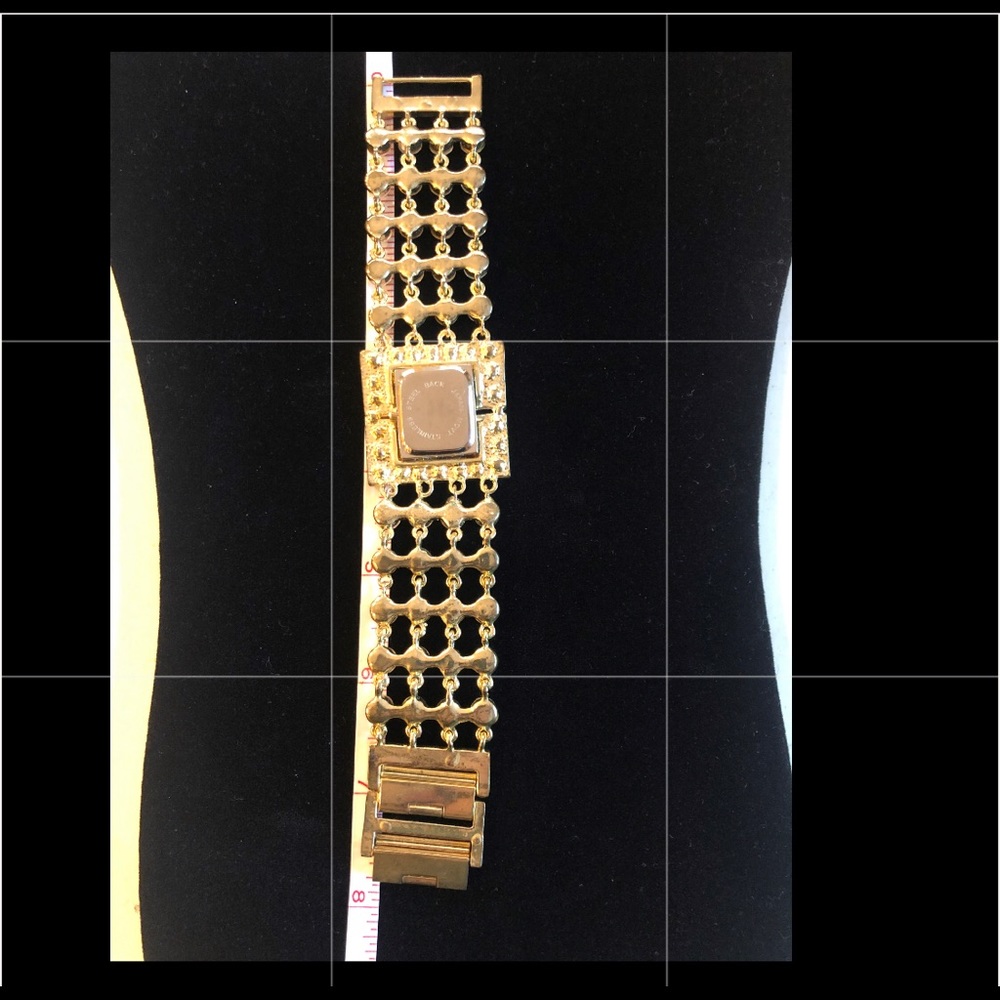 Vintage Bora Quartz Watch Square Face w Individually set Rhinestones Gold Links - Picture 3 of 12